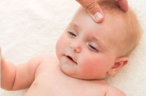 Milchschorf bei Babys - Ein Zeichen für Neurodermitis?